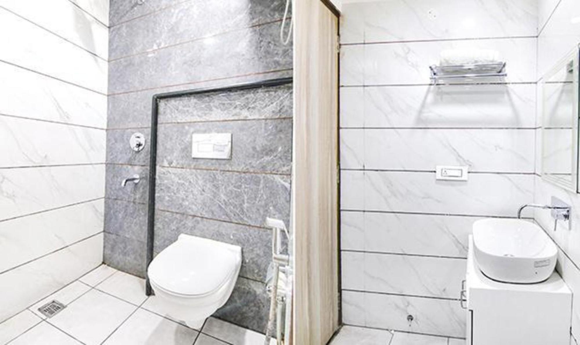 Fabhotel Welcome Residency Zirakpur Exterior foto
